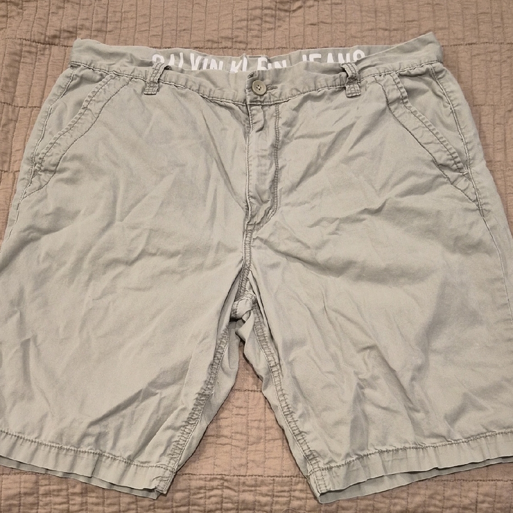 Calvin Klein Men's Light Gray Shorts